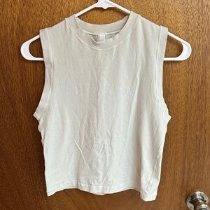 Sleeveless skims XL off white Women's Top